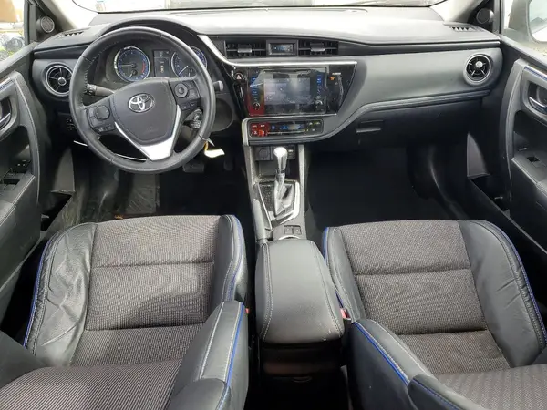 5YFBURHE7HP650124 2017 TOYOTA COROLLA - Image 8