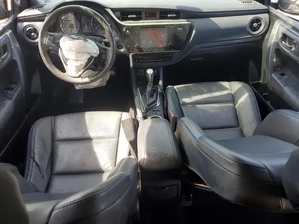 5YFBURHE7HP651709 2017 TOYOTA COROLLA - Image 8