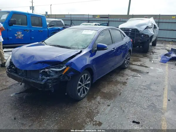 5YFBURHE7HP652116 2017 TOYOTA COROLLA - Image 2