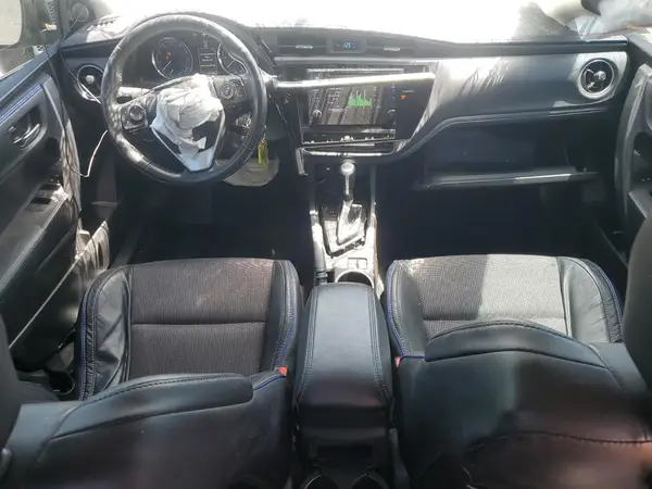 5YFBURHE7HP653234 2017 TOYOTA COROLLA - Image 8