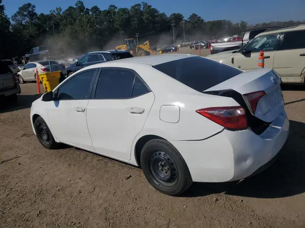 5YFBURHE7HP653587 2017 TOYOTA COROLLA - Image 2