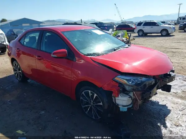 5YFBURHE7HP656280 2017 TOYOTA COROLLA - Image 1