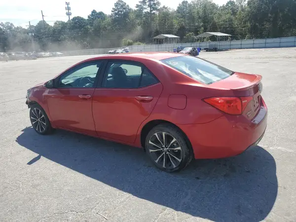 5YFBURHE7HP661219 2017 TOYOTA COROLLA - Image 2