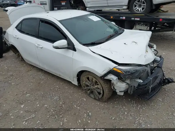 5YFBURHE7HP662550 2017 TOYOTA COROLLA - Image 1
