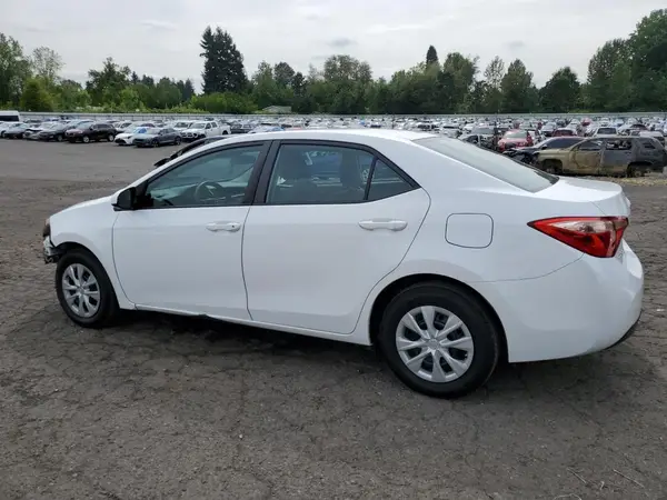 5YFBURHE7HP665528 2017 TOYOTA COROLLA - Image 2