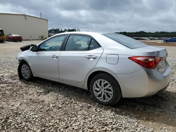 5YFBURHE7HP666095 2017 TOYOTA COROLLA - Image 2