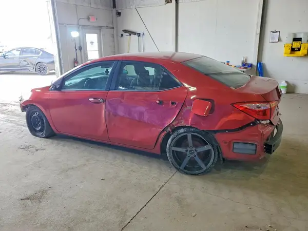 5YFBURHE7HP667991 2017 TOYOTA COROLLA - Image 2