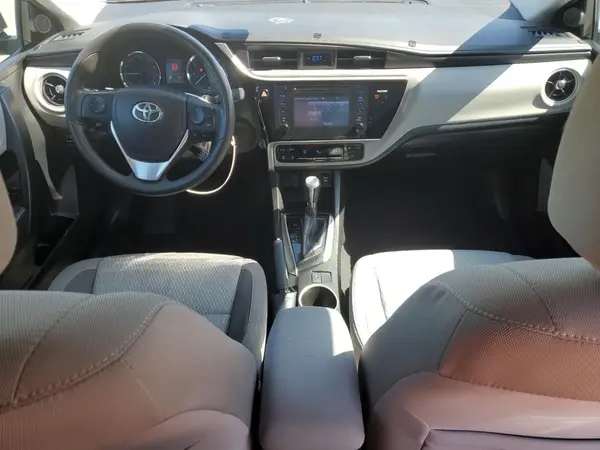 5YFBURHE7HP669997 2017 TOYOTA COROLLA - Image 8