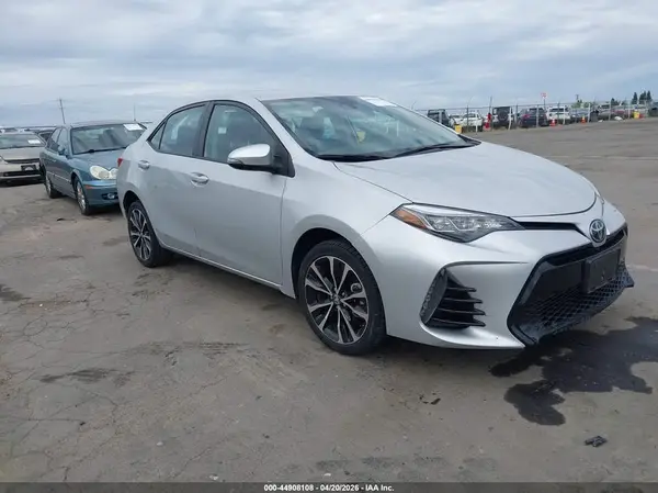 5YFBURHE7HP673001 2017 TOYOTA COROLLA - Image 1