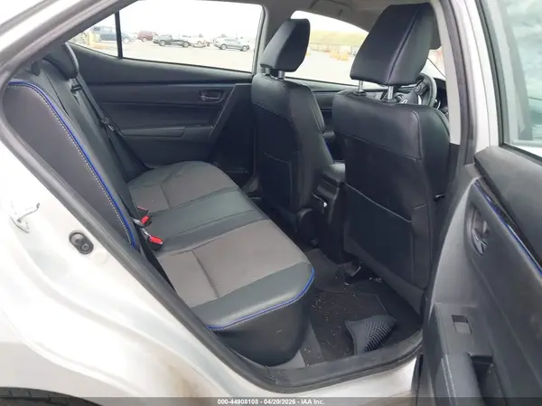 5YFBURHE7HP673001 2017 TOYOTA COROLLA - Image 8