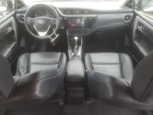 5YFBURHE7HP681499 2017 TOYOTA COROLLA - Image 8