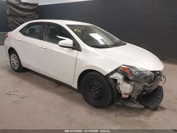 5YFBURHE7HP682720 2017 TOYOTA COROLLA - Image 1