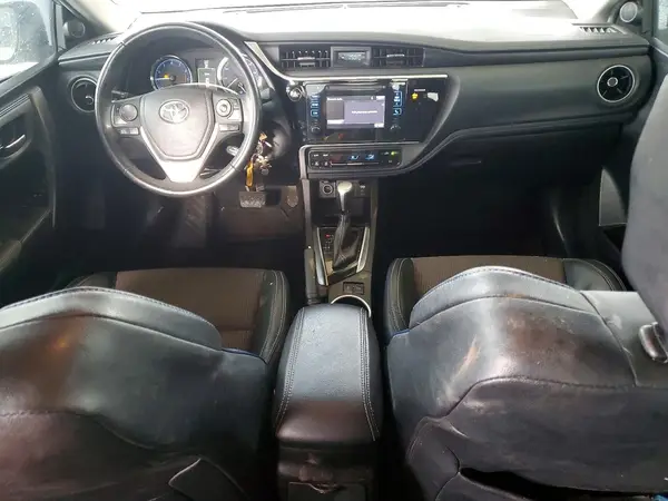 5YFBURHE7HP685360 2017 TOYOTA COROLLA - Image 8