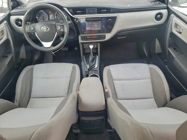 5YFBURHE7HP695869 2017 TOYOTA COROLLA - Image 8