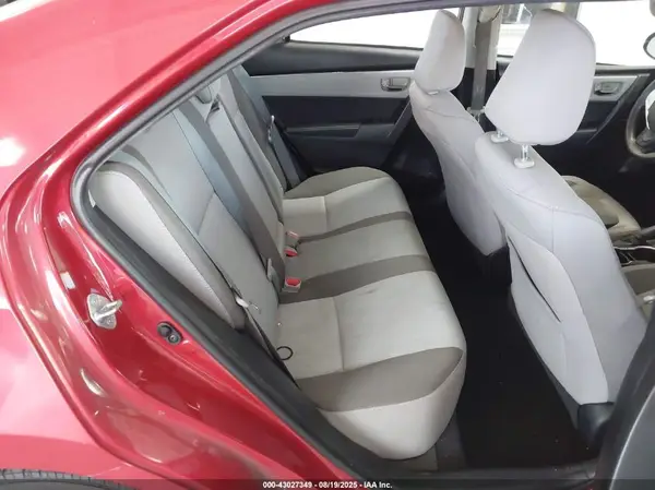 5YFBURHE7HP697427 2017 TOYOTA COROLLA - Image 8
