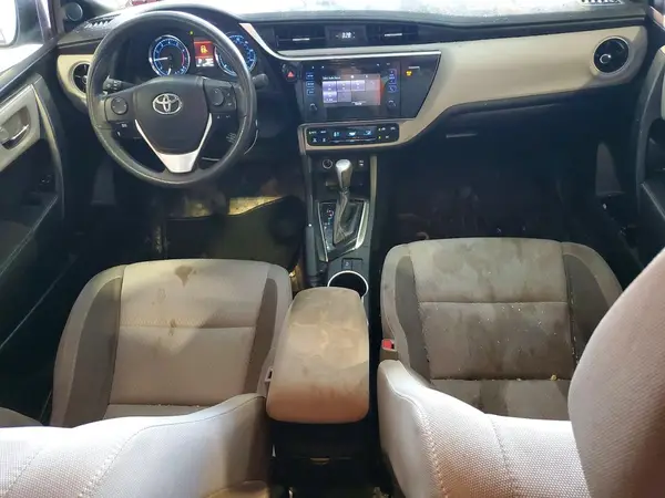 5YFBURHE7HP699047 2017 TOYOTA COROLLA - Image 8