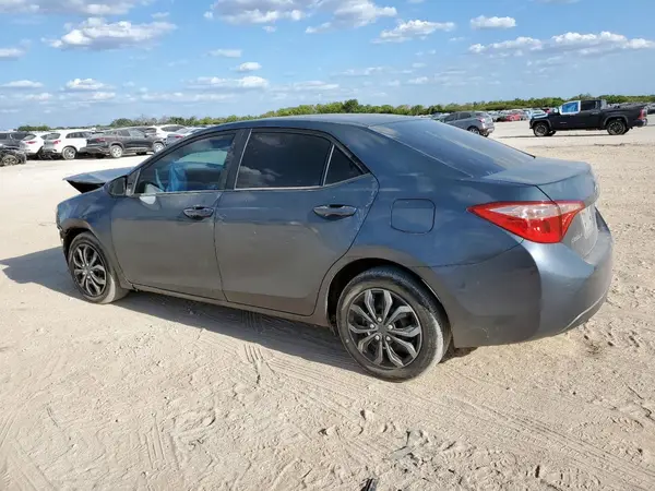 5YFBURHE7HP703629 2017 TOYOTA COROLLA - Image 2
