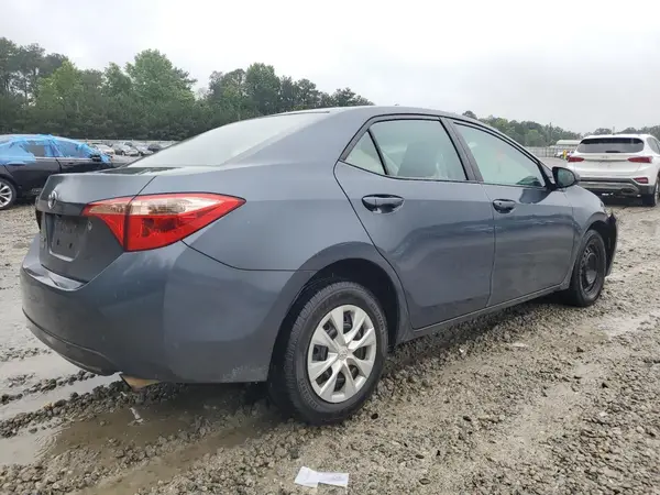 5YFBURHE7HP706188 2017 TOYOTA COROLLA - Image 2
