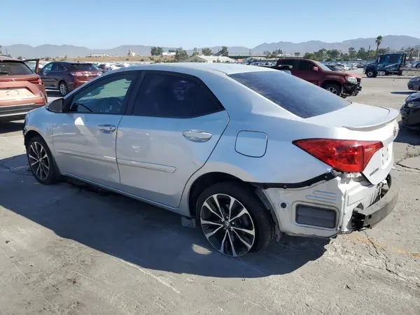 5YFBURHE7HP708510 2017 TOYOTA COROLLA - Image 2