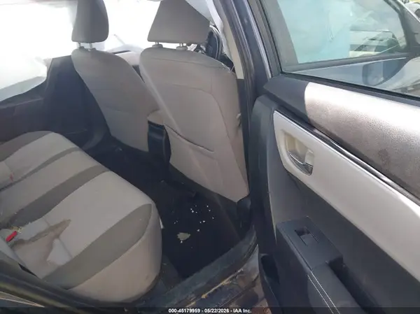 5YFBURHE7HP708524 2017 TOYOTA COROLLA - Image 8
