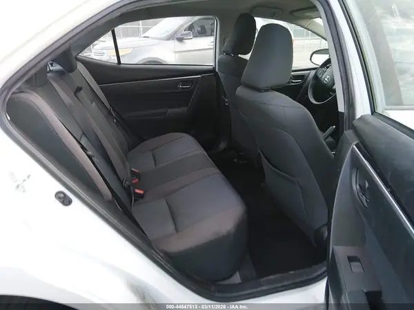 5YFBURHE7HP709236 2017 TOYOTA COROLLA - Image 8