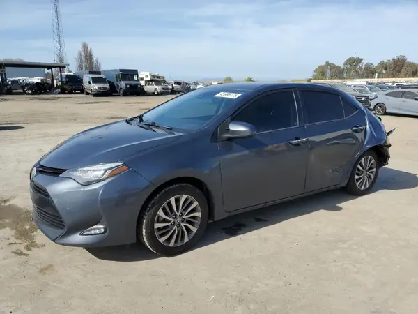 5YFBURHE7HP710502 2017 TOYOTA COROLLA - Image 1