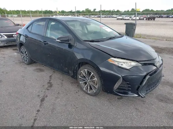 5YFBURHE7HP710922 2017 TOYOTA COROLLA - Image 1