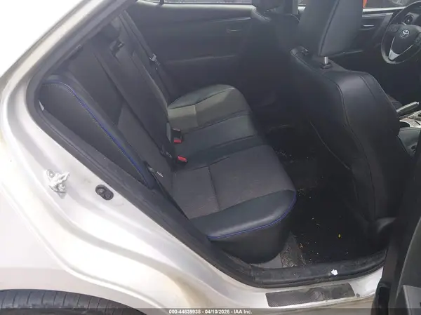 5YFBURHE7HP711178 2017 TOYOTA COROLLA - Image 8
