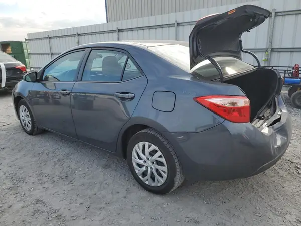5YFBURHE7HP713576 2017 TOYOTA COROLLA - Image 2