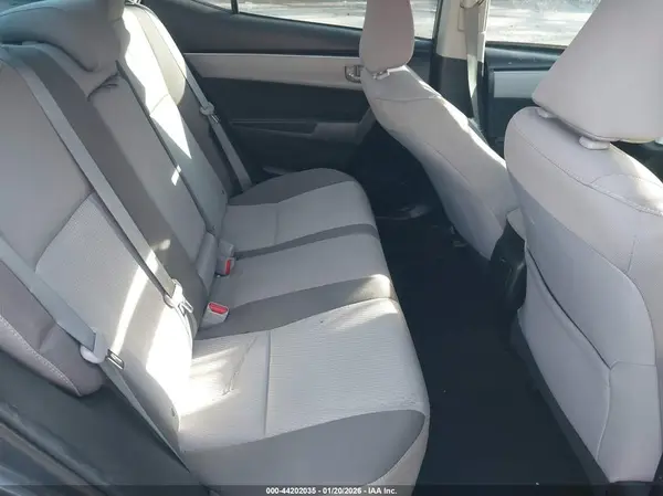 5YFBURHE7HP714324 2017 TOYOTA COROLLA - Image 8