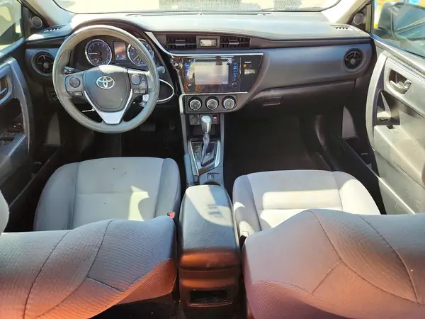 5YFBURHE7HP722455 2017 TOYOTA COROLLA - Image 8