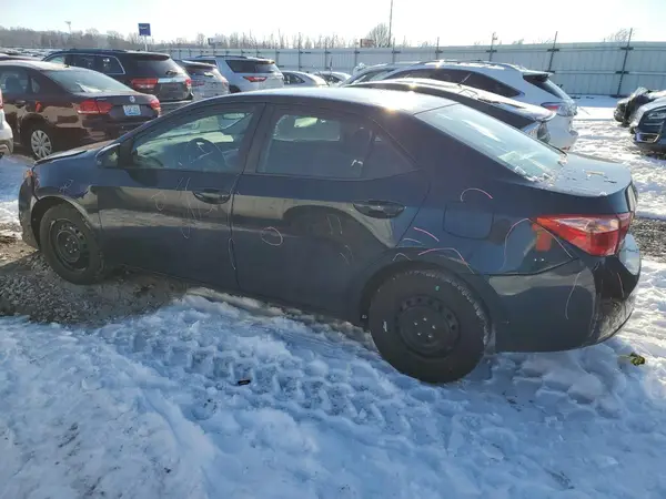 5YFBURHE7HP725730 2017 TOYOTA COROLLA - Image 2