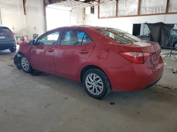 5YFBURHE7HP726327 2017 TOYOTA COROLLA - Image 2