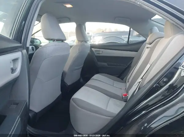 5YFBURHE7HP726733 2017 TOYOTA COROLLA - Image 8