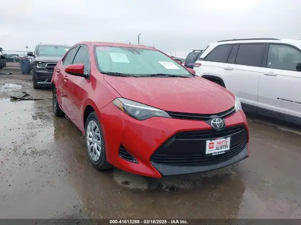 5YFBURHE7HP727705 2017 TOYOTA COROLLA - Image 1