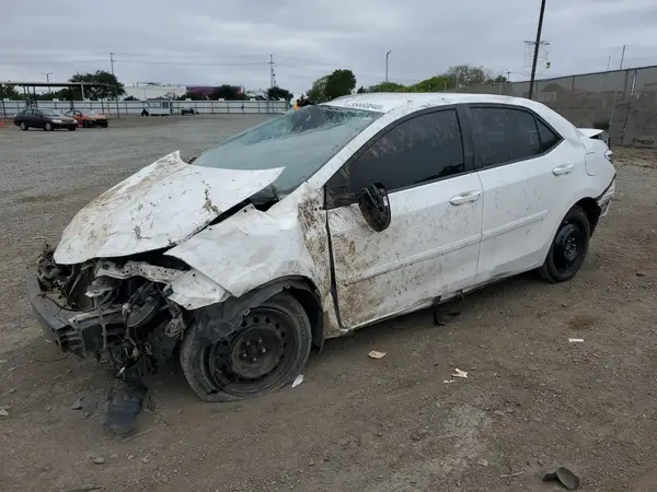 5YFBURHE7HP728126 2017 TOYOTA COROLLA - Image 1
