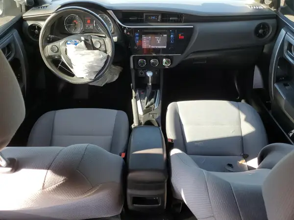 5YFBURHE7JP741092 2018 TOYOTA COROLLA - Image 8