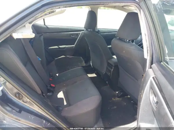 5YFBURHE7JP744736 2018 TOYOTA COROLLA - Image 8