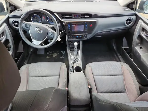 5YFBURHE7JP751752 2018 TOYOTA COROLLA - Image 8