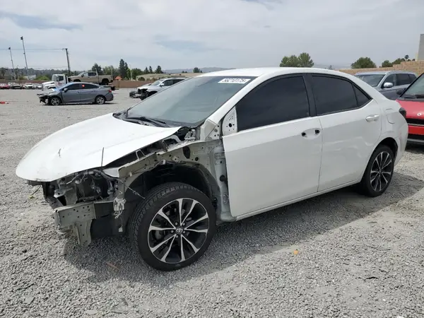 5YFBURHE7JP753338 2018 TOYOTA COROLLA - Image 1