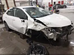 5YFBURHE7JP758619 2018 TOYOTA COROLLA