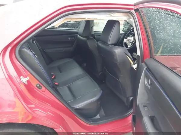 5YFBURHE7JP762704 2018 TOYOTA COROLLA - Image 8