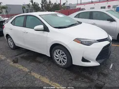 5YFBURHE7JP766185 2018 TOYOTA COROLLA