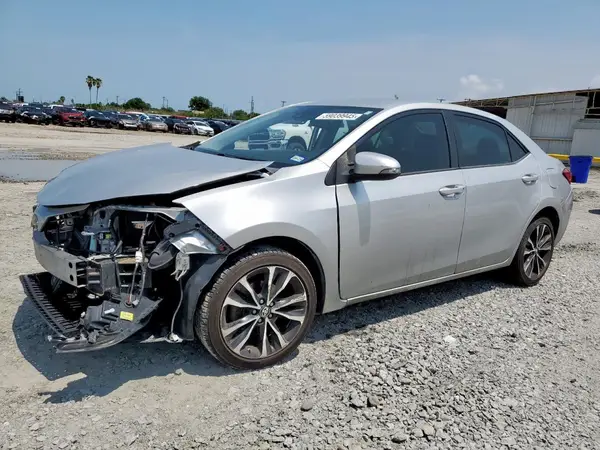 5YFBURHE7JP775405 2018 TOYOTA COROLLA - Image 1