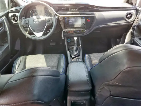 5YFBURHE7JP775405 2018 TOYOTA COROLLA - Image 8