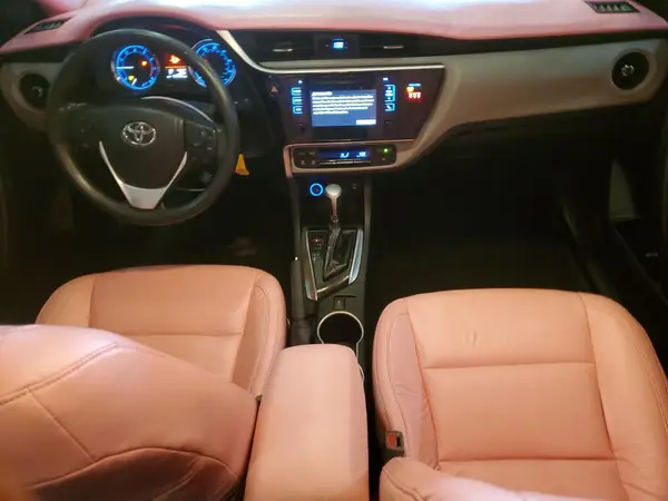 5YFBURHE7JP778367 2018 TOYOTA COROLLA - Image 8