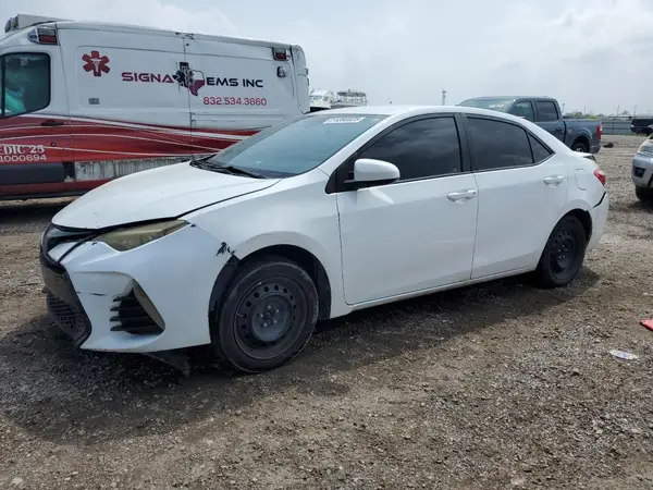 5YFBURHE7JP782421 2018 TOYOTA COROLLA - Image 1