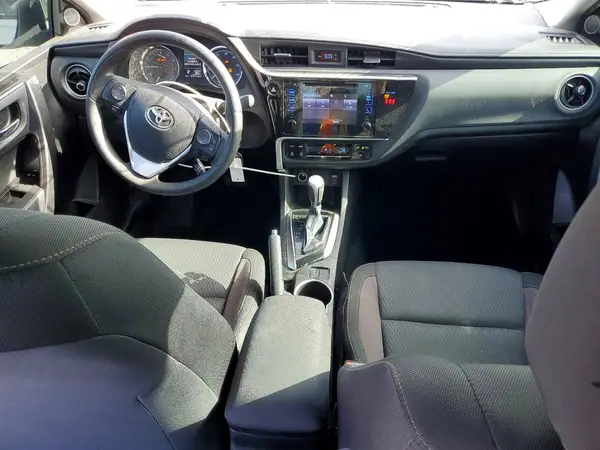 5YFBURHE7JP783942 2018 TOYOTA COROLLA - Image 8