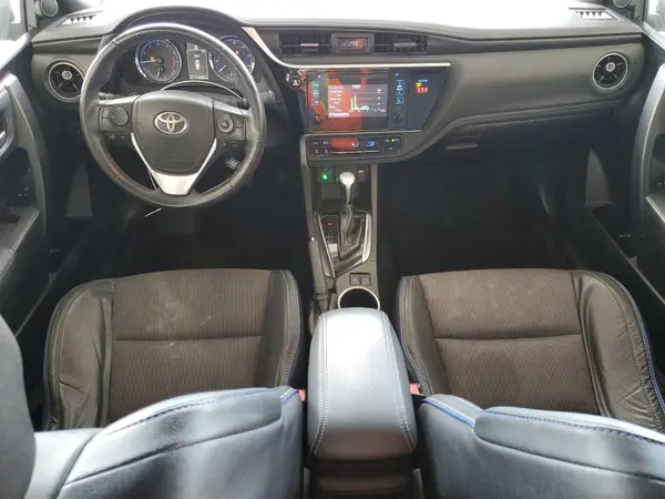 5YFBURHE7JP789269 2018 TOYOTA COROLLA - Image 8