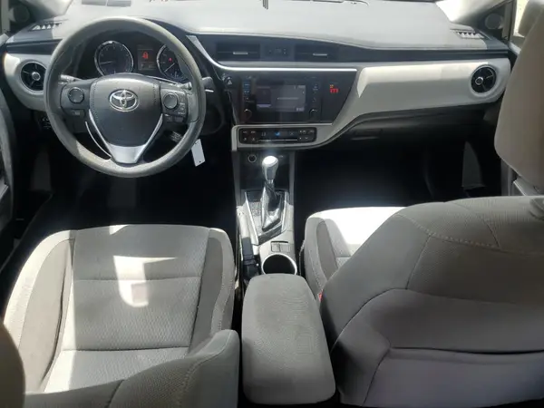 5YFBURHE7JP793726 2018 TOYOTA COROLLA - Image 8
